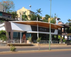 Itakuá | Posadas Local Gastronómico en Posadas